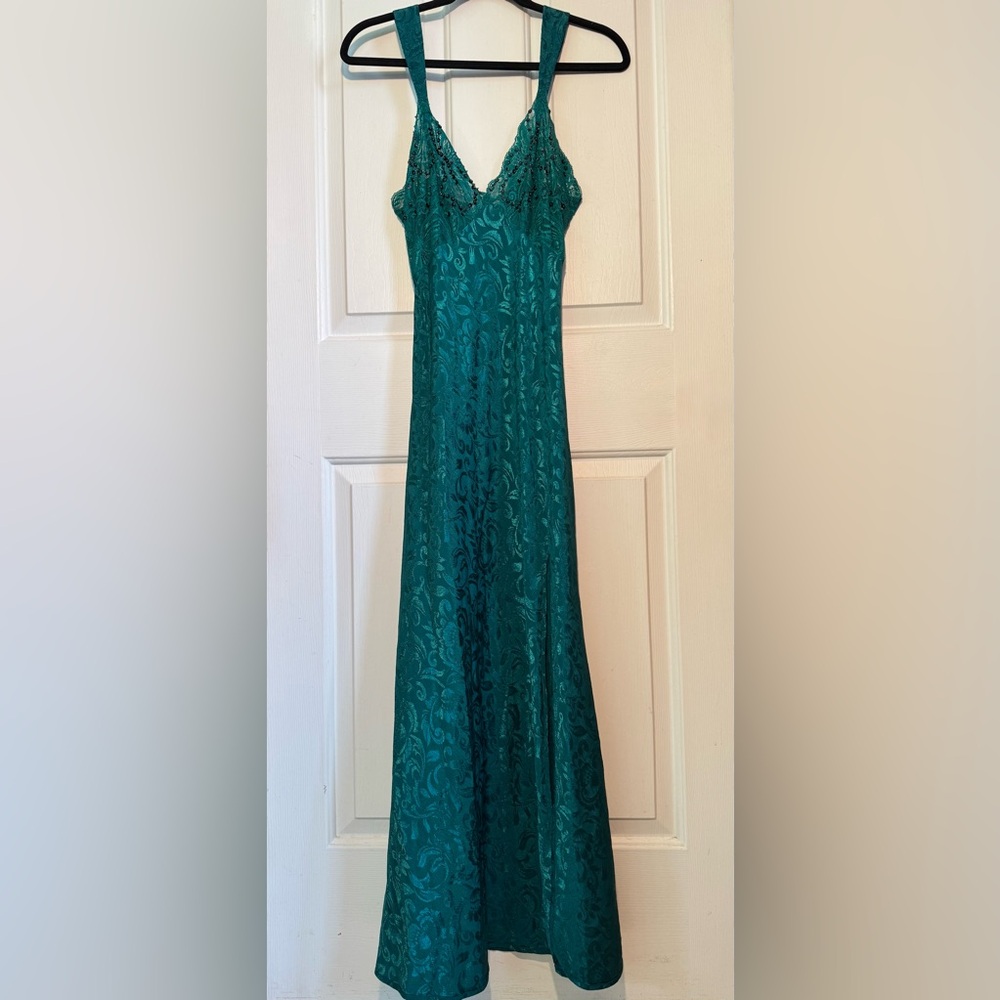 VICTORIAS SECRET Vtg Lace Sequin Gown Slip Green Dress Gold Label Womens size M - Picture 14 of 14